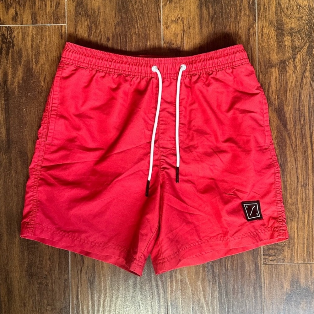 American Eagle Men's Swim trunks - Size Small